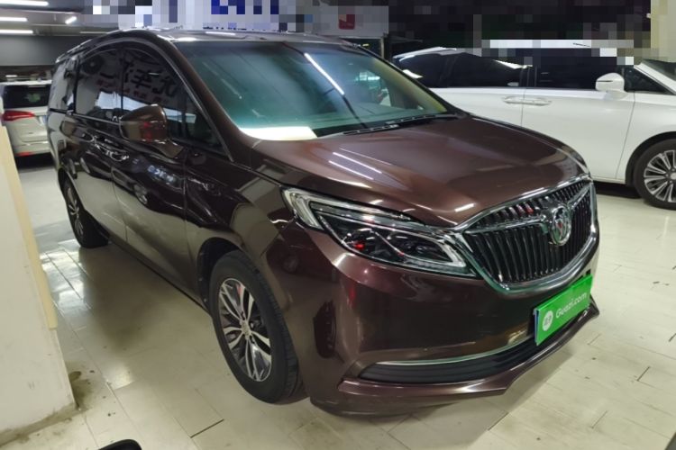 Used Buick GL8 2017 ES 28T Luxury Model China V Standard Front Right 45 Deg