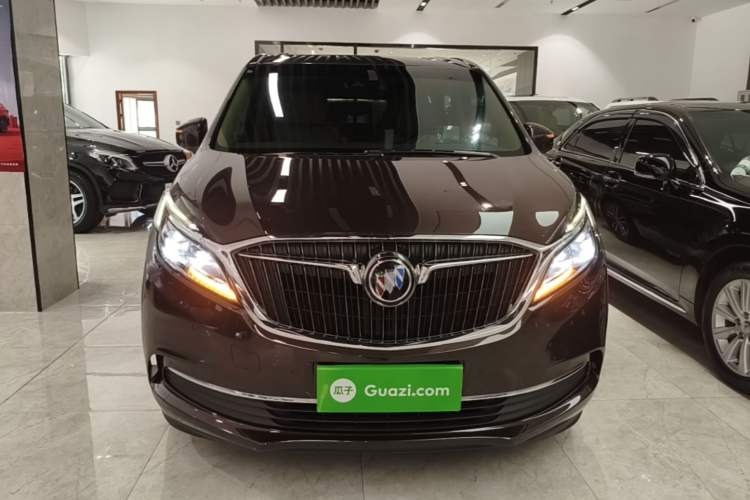 Used Buick GL8 2017 ES 28T Flagship Model China V Standard Front