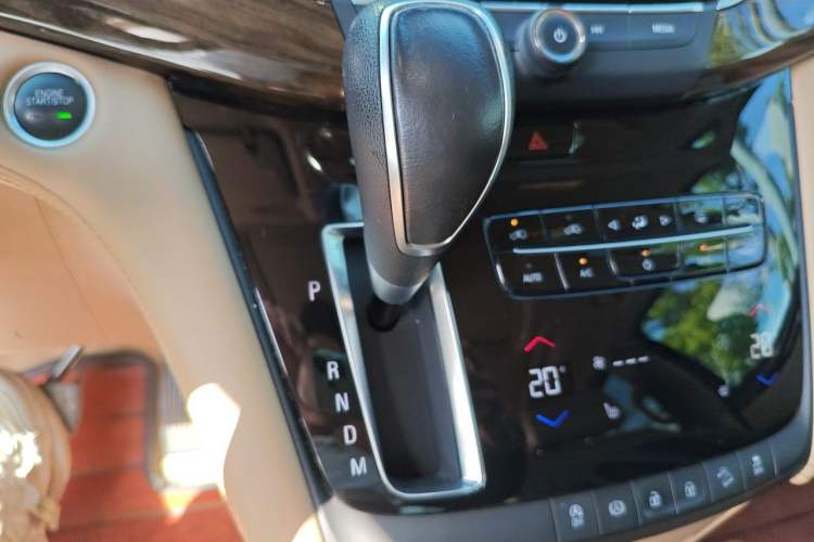 Used Buick GL8 2017 ES 28T Luxury Model China V Standard Gear Lever