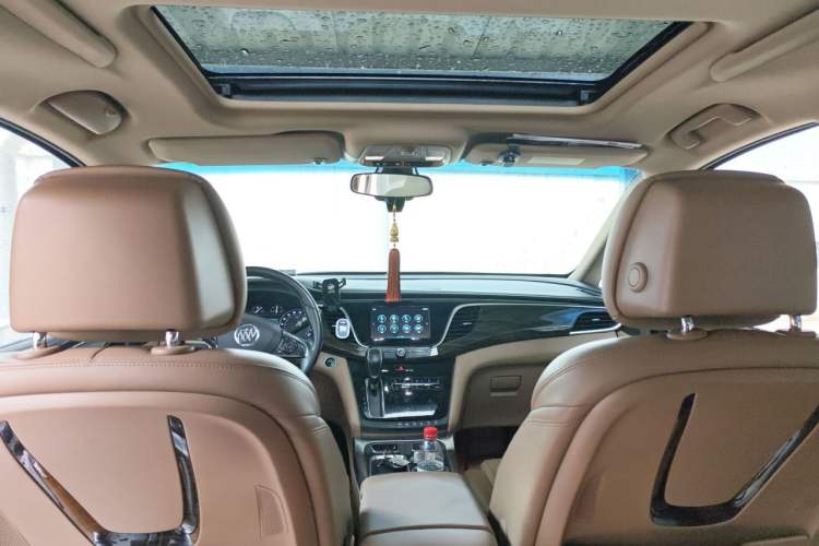 Used Buick GL8 2017 ES 28T Luxury Model China V Standard Headliner