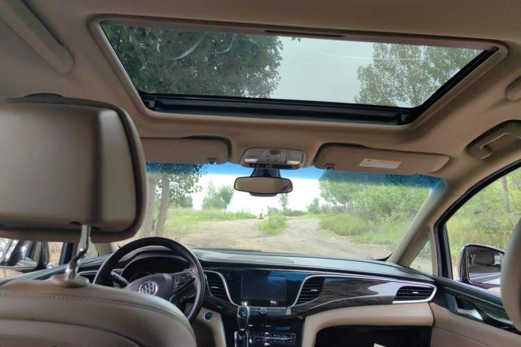 Used Buick GL8 2017 ES 28T Luxury Model China V Standard Headliner