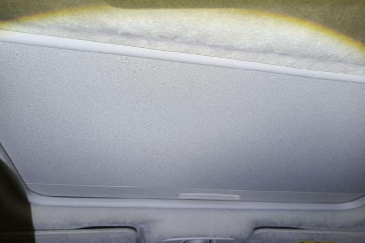 Used Buick GL8 2017 28T Avenir Avia National Emission Standard V Headliner