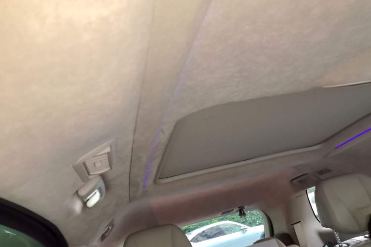 Used Buick GL8 2017 28T Avenir Avia National Emission Standard V Headliner