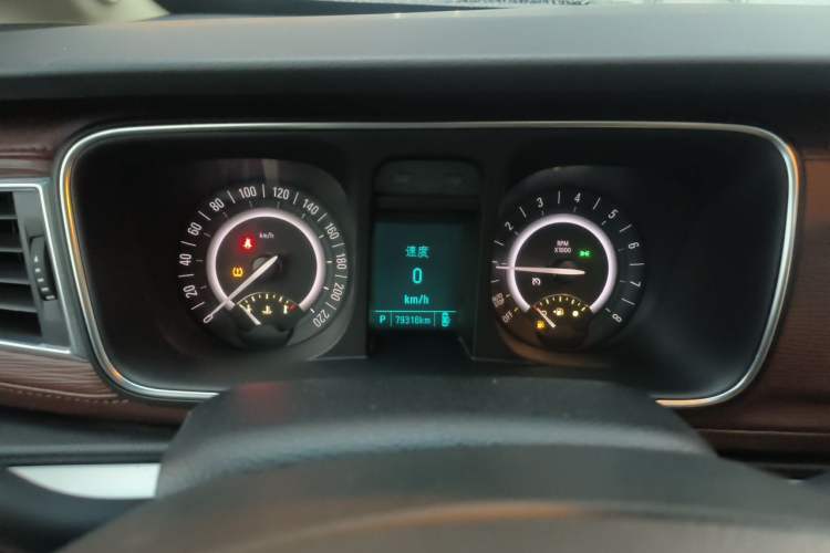 Used Buick GL8 2017 25S Luxury Version China V Standard Instrument Cluster