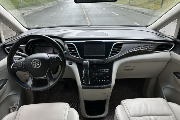 Used Buick GL8 2017 28T Avenir Avia National Emission Standard V Interior 5