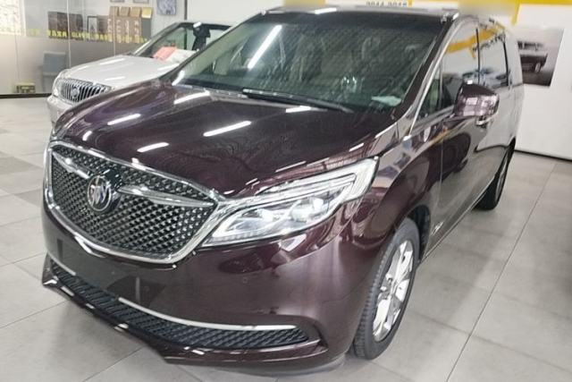 Ojetý Buick GL8 2017 28T Avenir Avia National Emission Standard V