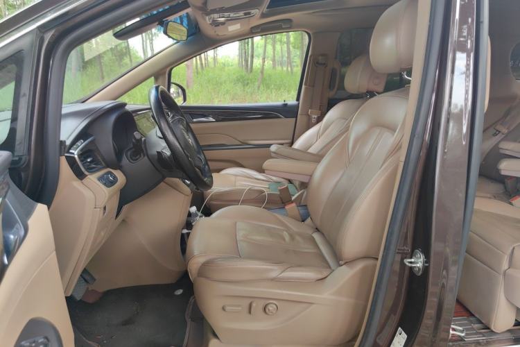 Used Buick GL8 2017 ES 28T Luxury Model China V Standard Left Front Seat