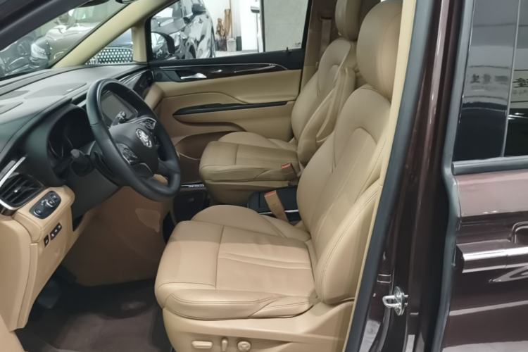 Used Buick GL8 2017 ES 28T Flagship Model China V Standard Left Front Seat