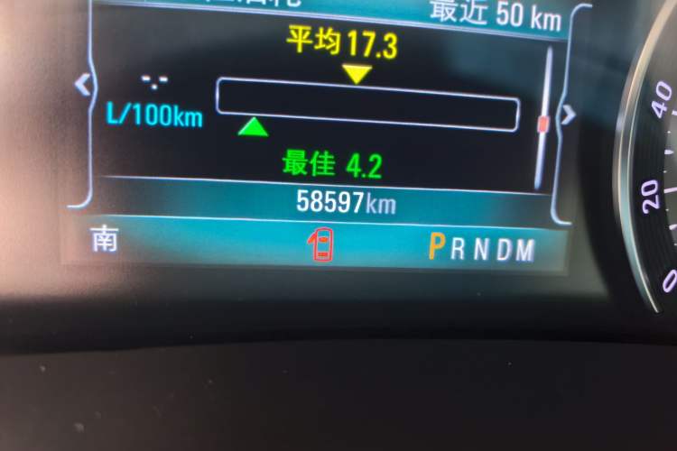 Used Buick GL8 2017 28T Avenir Avia National Emission Standard V Odometer Close Up