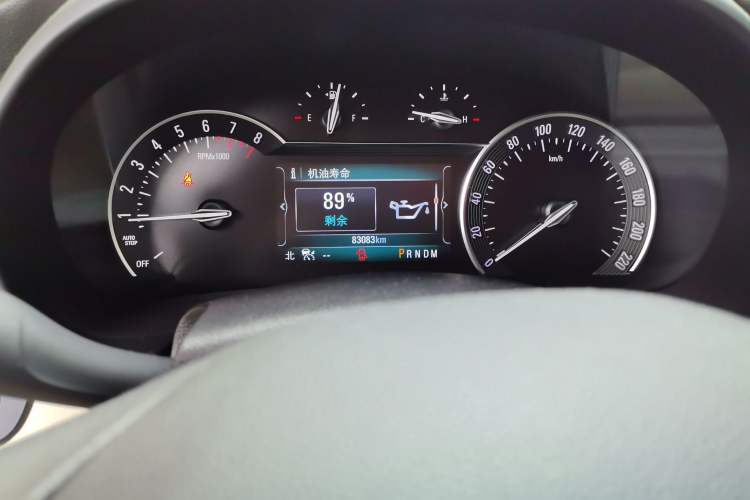 Used Buick GL8 2017 28T Avenir Avia National Emission Standard V Odometer Close Up