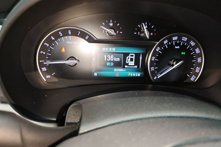Used Buick GL8 2017 28T Avenir Avia National Emission Standard V Odometer Close Up
