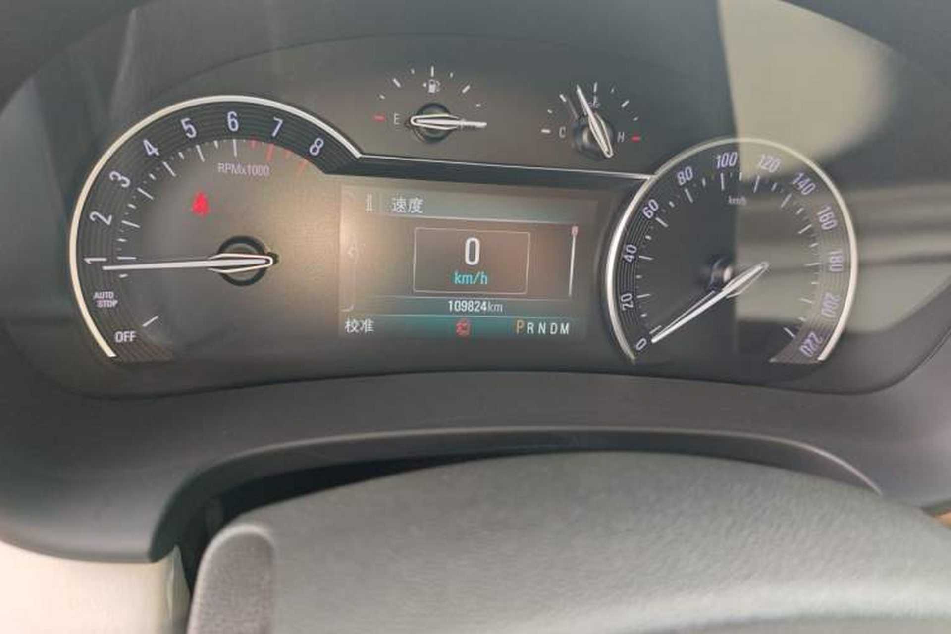 Used Buick GL8 2017 ES 28T Comfort Model China V Standard Odometer Close Up