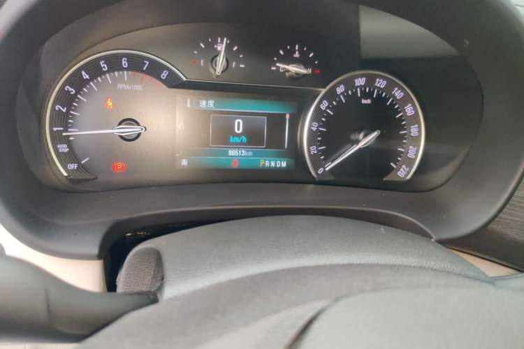 Used Buick GL8 2017 28T Avenir Avia National Emission Standard V Odometer Close Up