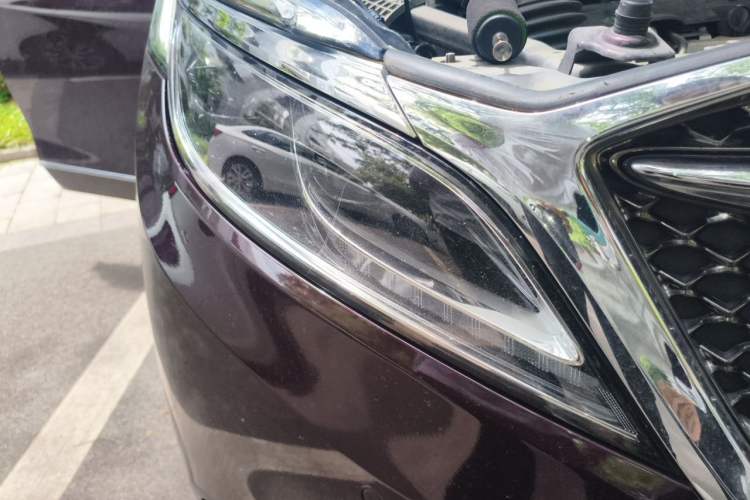 Used Buick GL8 2017 28T Avenir Avia National Emission Standard V Right Front Headlight