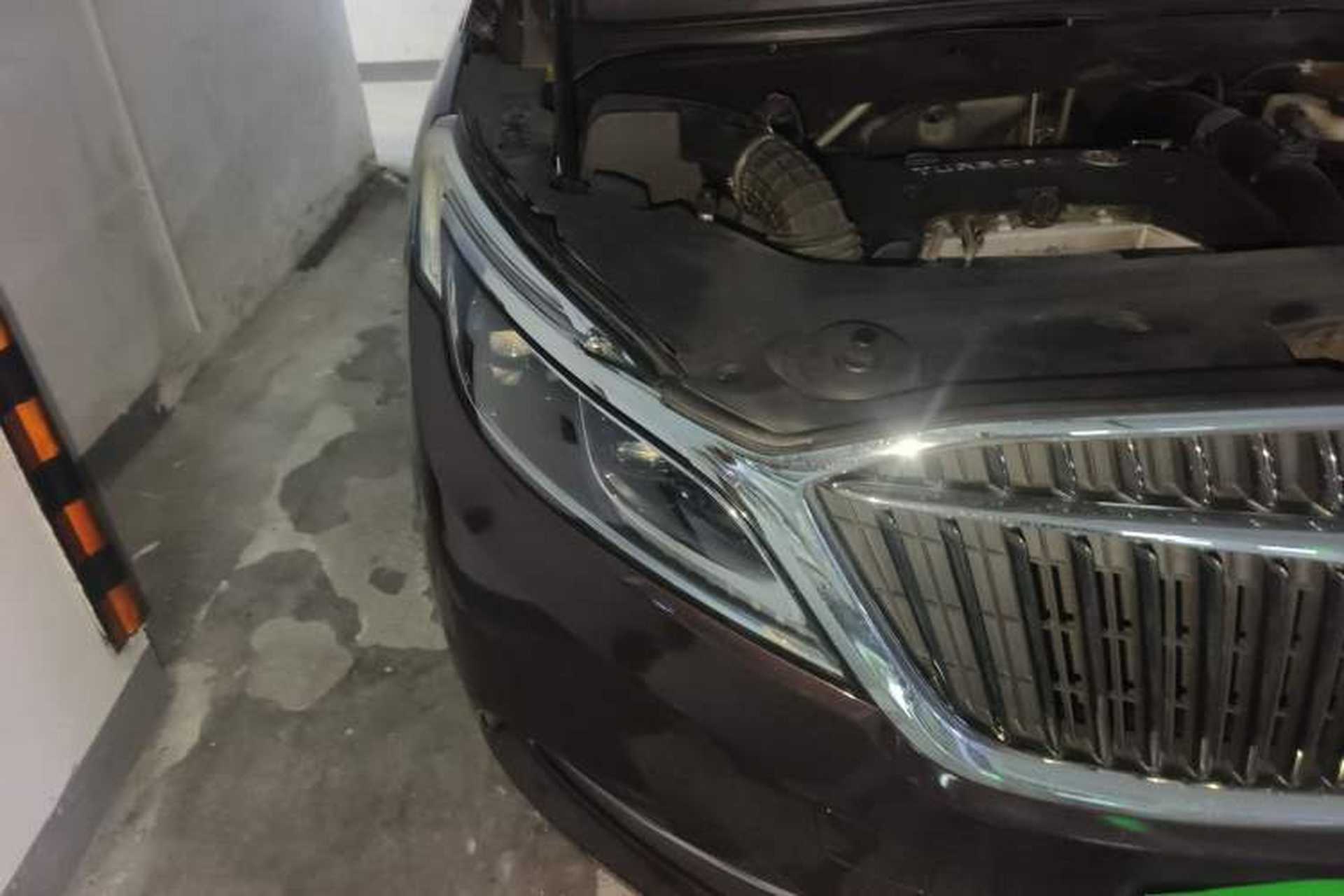 Used Buick GL8 2017 ES 28T Luxury Model China V Standard Right Front Headlight