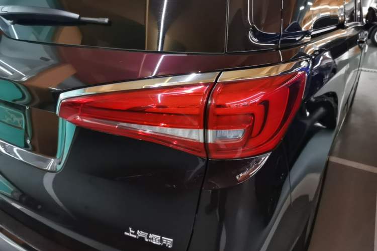 Used Buick GL8 2017 28T Avenir Avia National Emission Standard V Right Rear Taillight