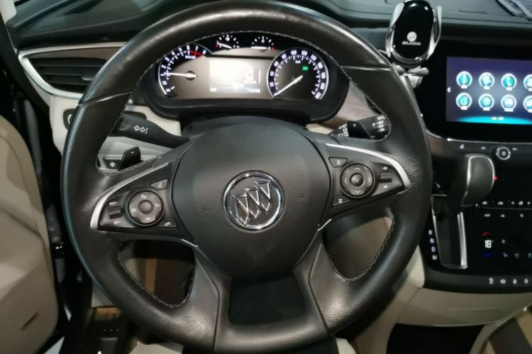 Used Buick GL8 2017 28T Avenir Avia National Emission Standard V Steering Wheel