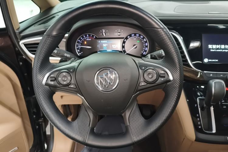 Used Buick GL8 2017 ES 28T Flagship Model China V Standard Steering Wheel