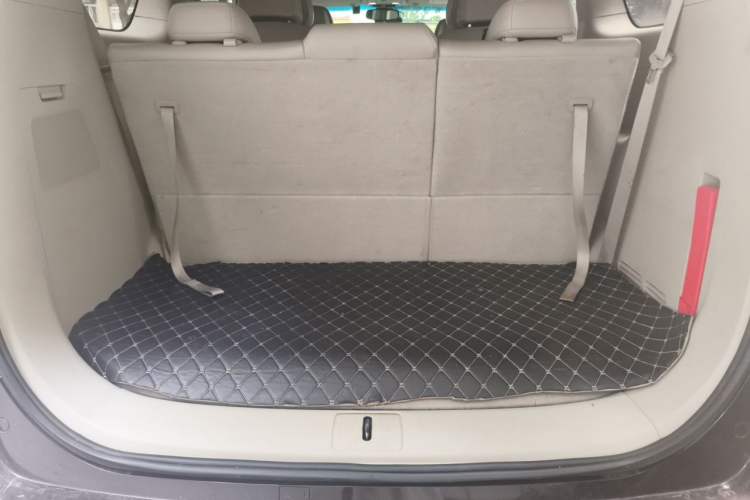 Used Buick GL8 2017 28T Avenir Avia National Emission Standard V Trunk