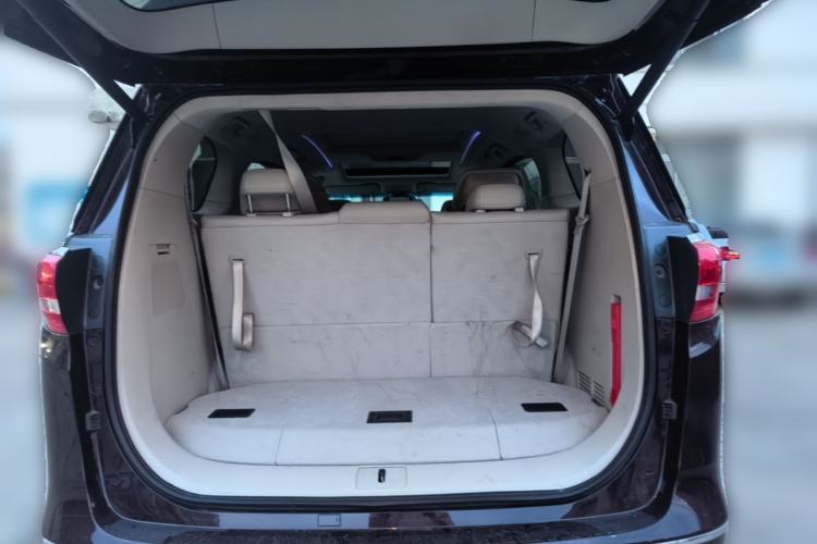 Used Buick GL8 2017 28T Avenir Avia National Emission Standard V Trunk