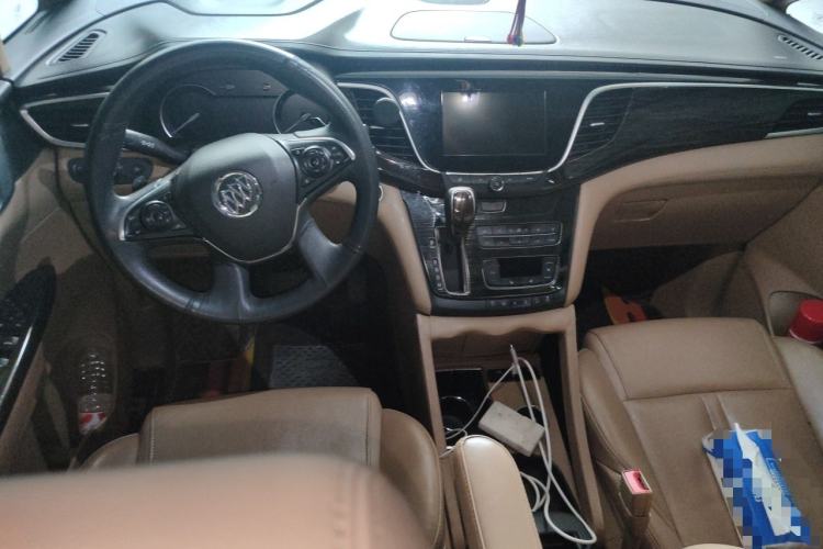 Used Buick GL8 2017 ES 28T Premium Version China V Standard Center Console