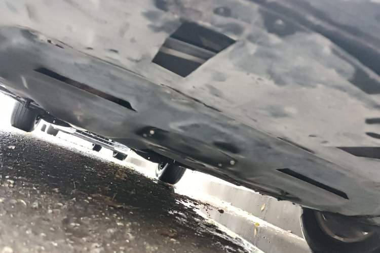Used Buick GL8 2017 ES 28T Comfort Model China V Standard Chassis Front