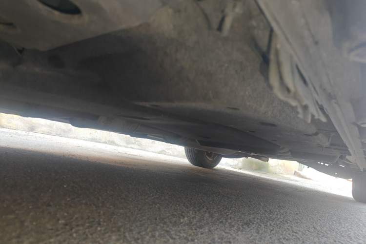 Used Buick GL8 2017 ES 28T Premium Version China V Standard Chassis Front Left