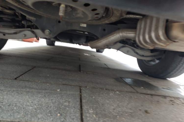 Used Buick GL8 2017 ES 28T Flagship Model China V Standard Chassis Rear