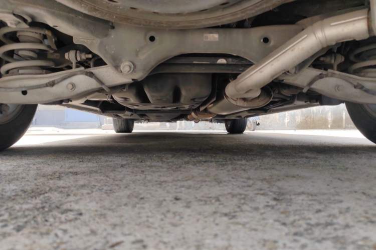 Used Buick GL8 2017 ES 28T Premium Version China V Standard Chassis Rear