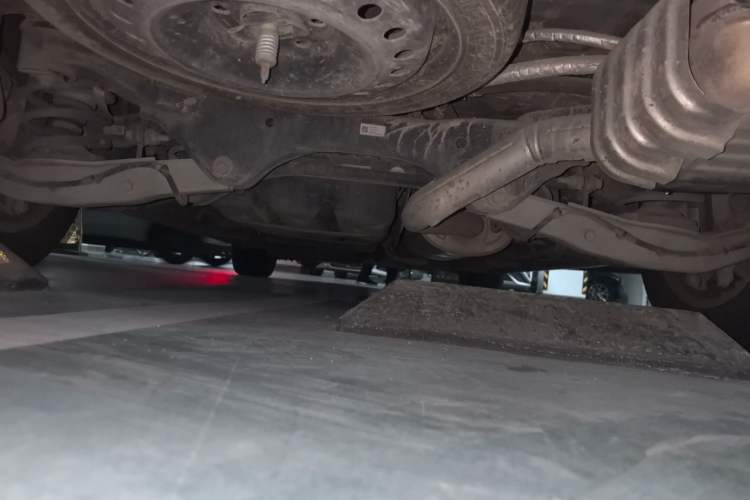 Used Buick GL8 2017 ES 28T Luxury Model China V Standard Chassis Rear