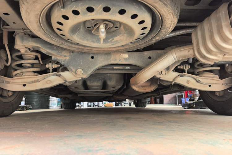 Used Buick GL8 2017 ES 28T Luxury Model China V Standard Chassis Rear