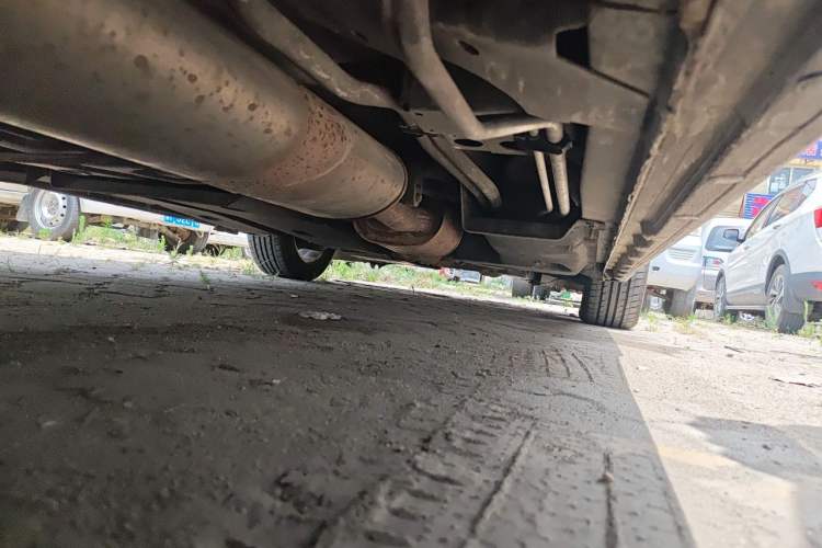 Used Buick GL8 2017 ES 28T Premium Version China V Standard Chassis Rear Right