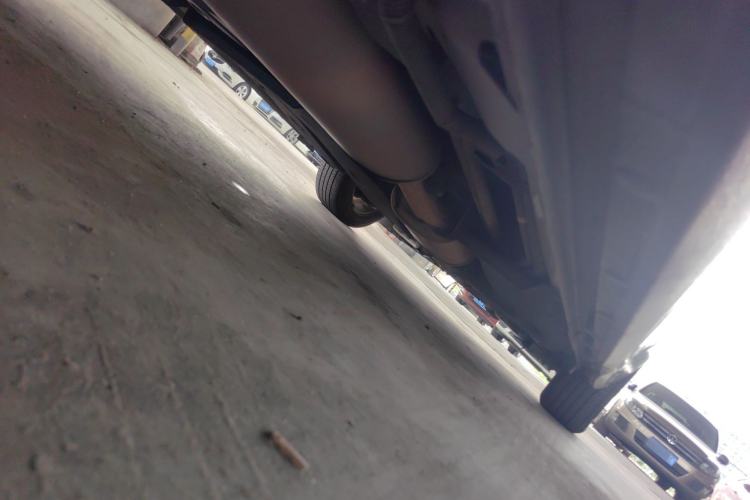 Used Buick GL8 2017 ES 28T Comfort Model China V Standard Chassis Rear Right