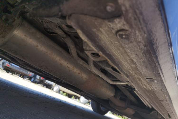 Used Buick GL8 2017 ES 28T Premium Version China V Standard Chassis Rear Right