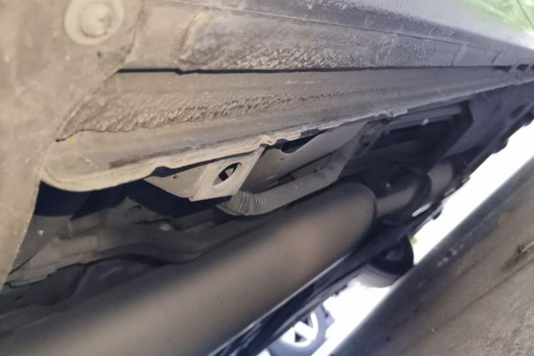 Used Buick GL8 2017 ES 28T Luxury Model China V Standard Chassis Rear Right