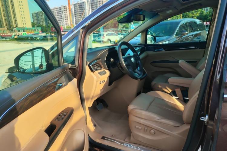 Used Buick GL8 2017 ES 28T Flagship Model China V Standard Driver Seat