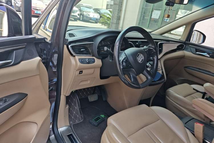 Used Buick GL8 2017 ES 28T Luxury Model China V Standard Driver Seat