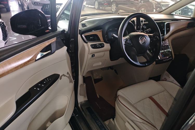 Used Buick GL8 2017 ES 28T Comfort Model China V Standard Driver Seat