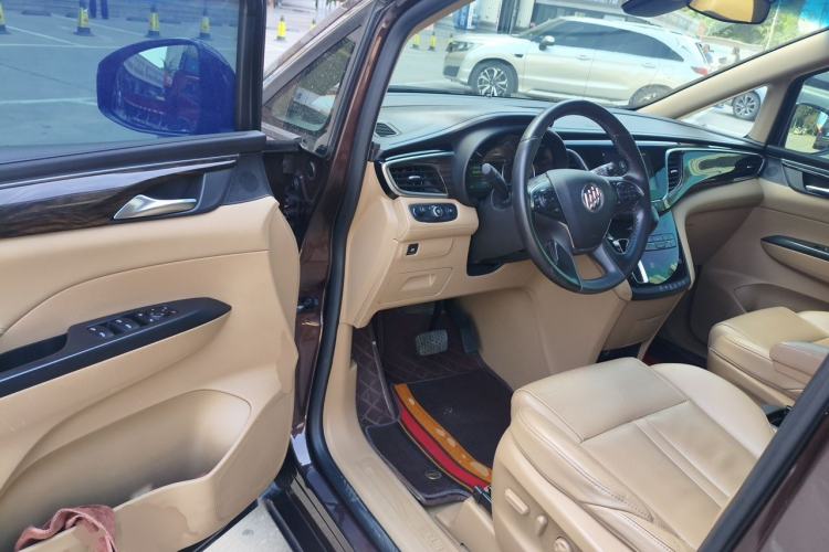 Used Buick GL8 2017 ES 28T Luxury Model China V Standard Driver Seat