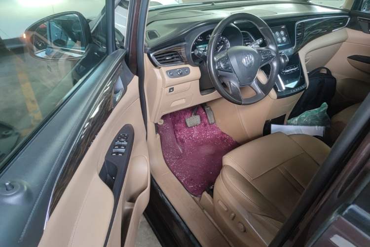 Used Buick GL8 2017 ES 28T Luxury Model China V Standard Driver Seat