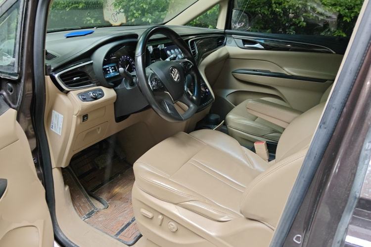 Used Buick GL8 2017 ES 28T Luxury Model China V Standard Driver Seat