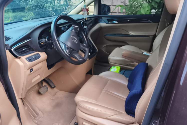 Used Buick GL8 2017 ES 28T Luxury Model China V Standard Driver Seat