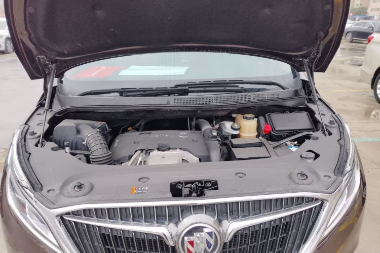 Used Buick GL8 2017 ES 28T Premium Version China V Standard Engine Bay