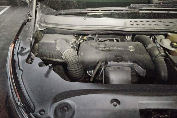 Used Buick GL8 2017 28T Avenir Avia National Emission Standard V Engine Bay Right