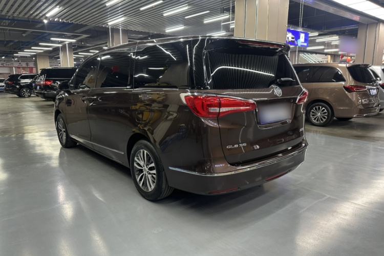 Used Buick GL8 2017 ES 28T Flagship Model China V Standard Exterior 2