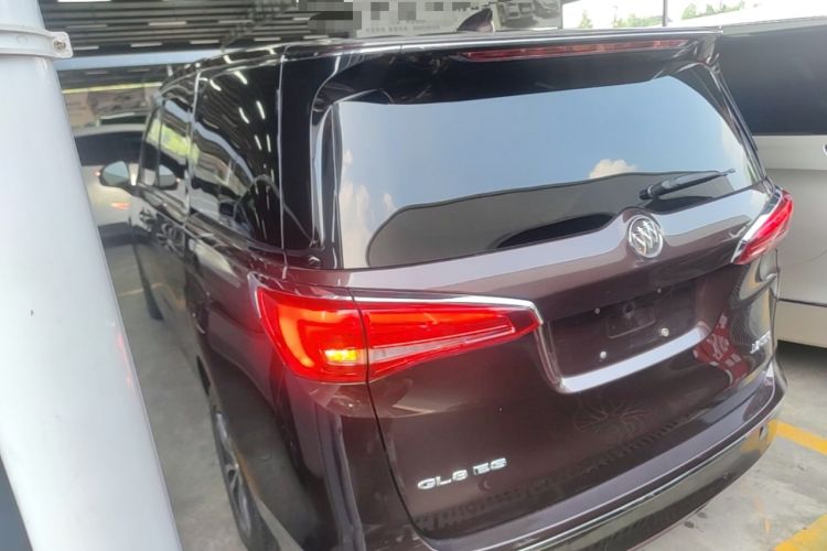 Used Buick GL8 2017 ES 28T Luxury Model China V Standard Exterior 2