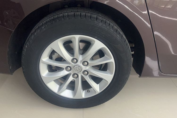Used Buick GL8 2017 ES 28T Premium Version China V Standard Exterior 4
