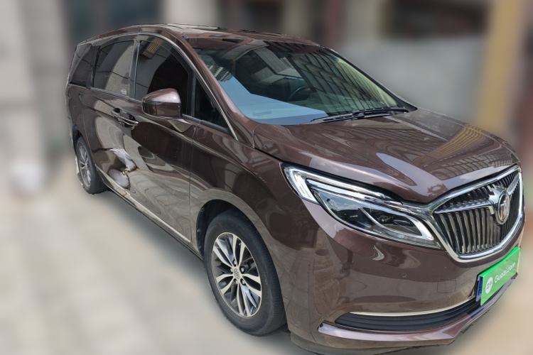 Used Buick GL8 2017 ES 28T Flagship Model China V Standard Front Right 45 Deg