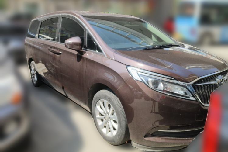 Used Buick GL8 2017 ES 28T Comfort Model China V Standard Front Right 45 Deg