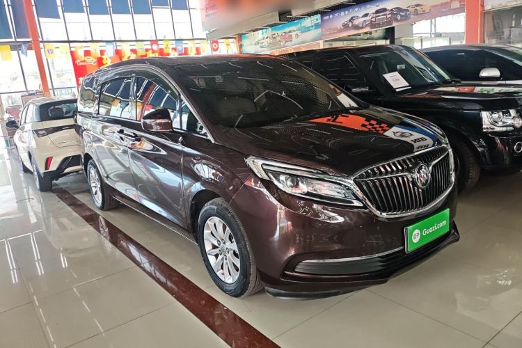 Used Buick GL8 2017 ES 28T Comfort Model China V Standard Front Right 45 Deg